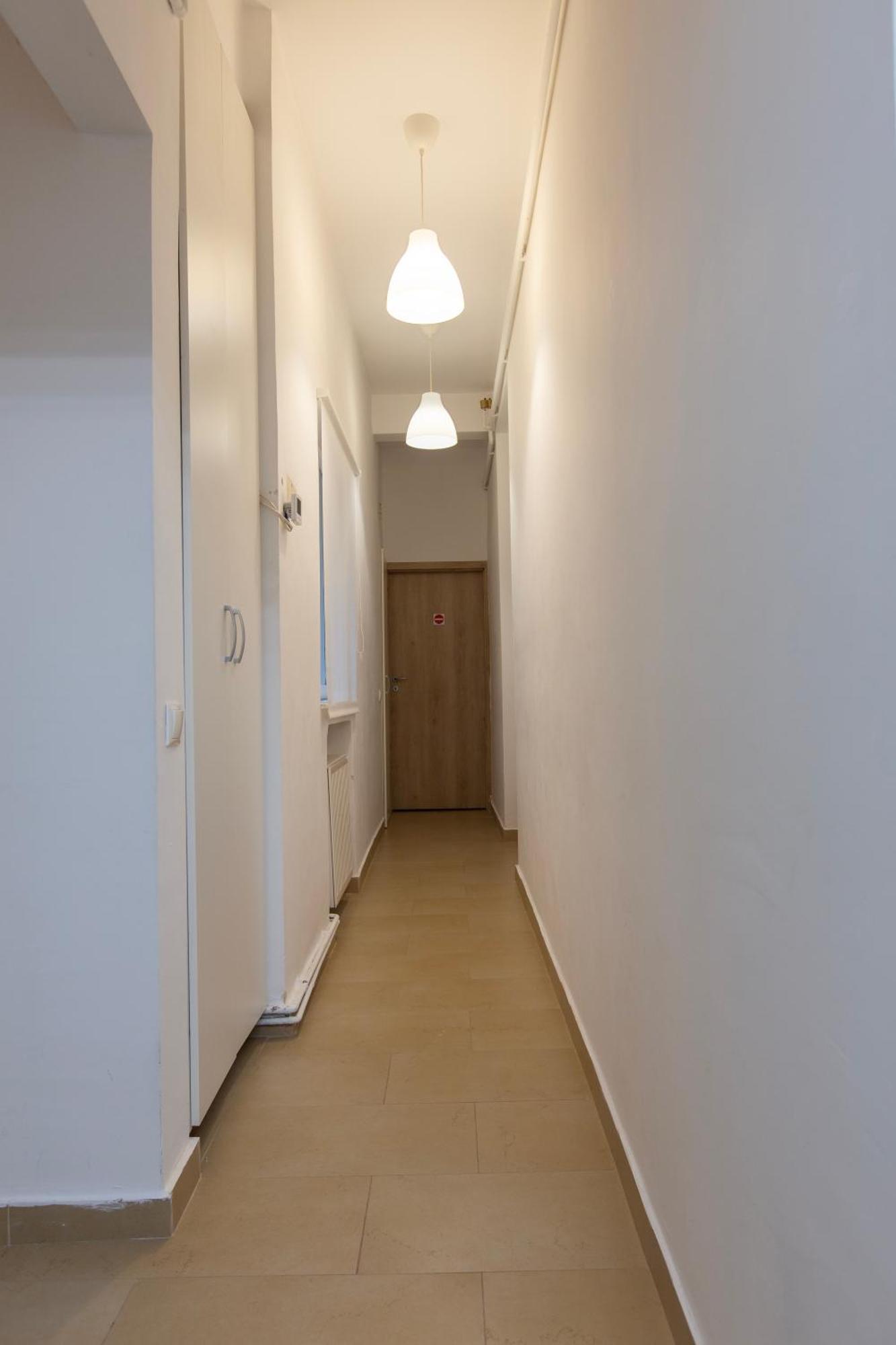 Ultracentral Hong Kong 3 Bdrm Apartment ブカレスト エクステリア 写真