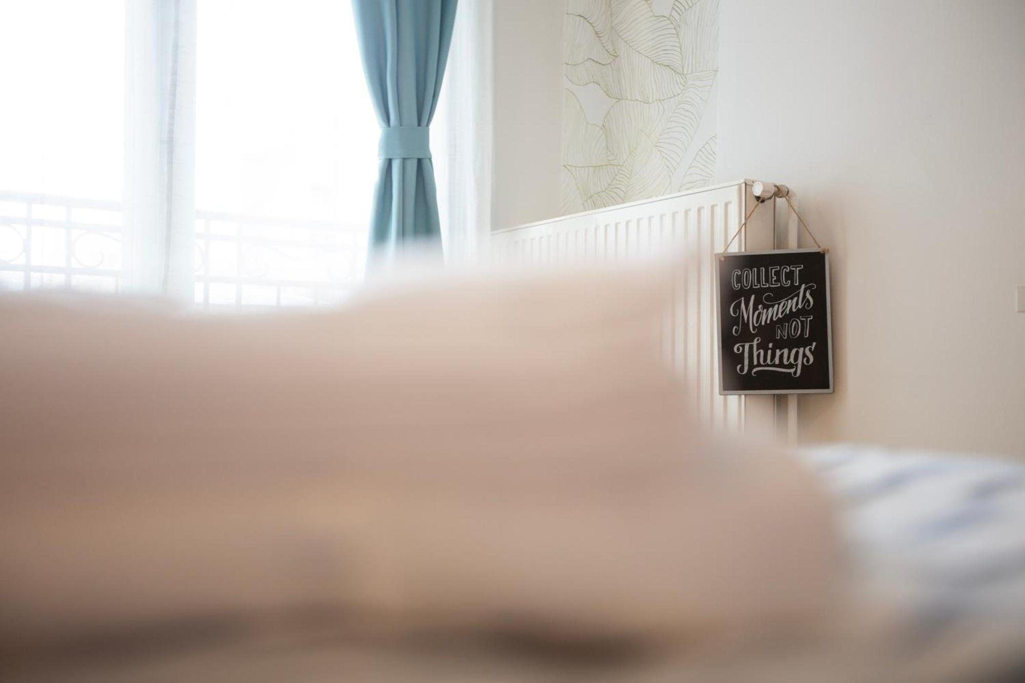 Ultracentral Hong Kong 3 Bdrm Apartment ブカレスト エクステリア 写真